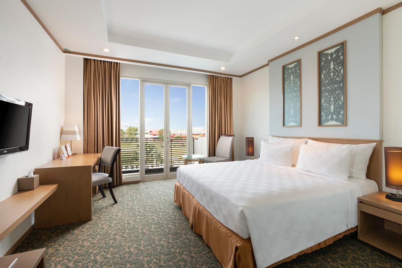 Swiss-Belhotel Danum Palangkaraya Luaran gambar