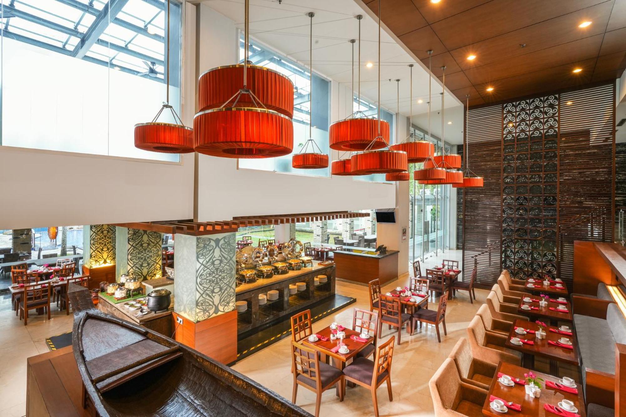 Swiss-Belhotel Danum Palangkaraya Luaran gambar